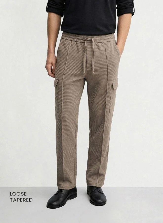 Men Loose Fit Textured Cargo Pocket Mid-Rise Cargo Joggers